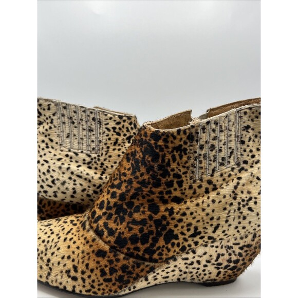 Matisse Nugent Wedge Bootie Cow Hair in Leopard Leather real fur Size 9.5 - Picture 10 of 16